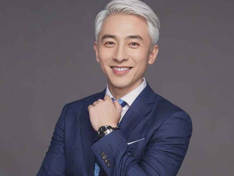曾冰简介，巴东曾冰简介