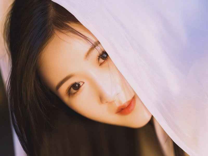 白色唯美系女生头像，白色唯美系女生头像真人